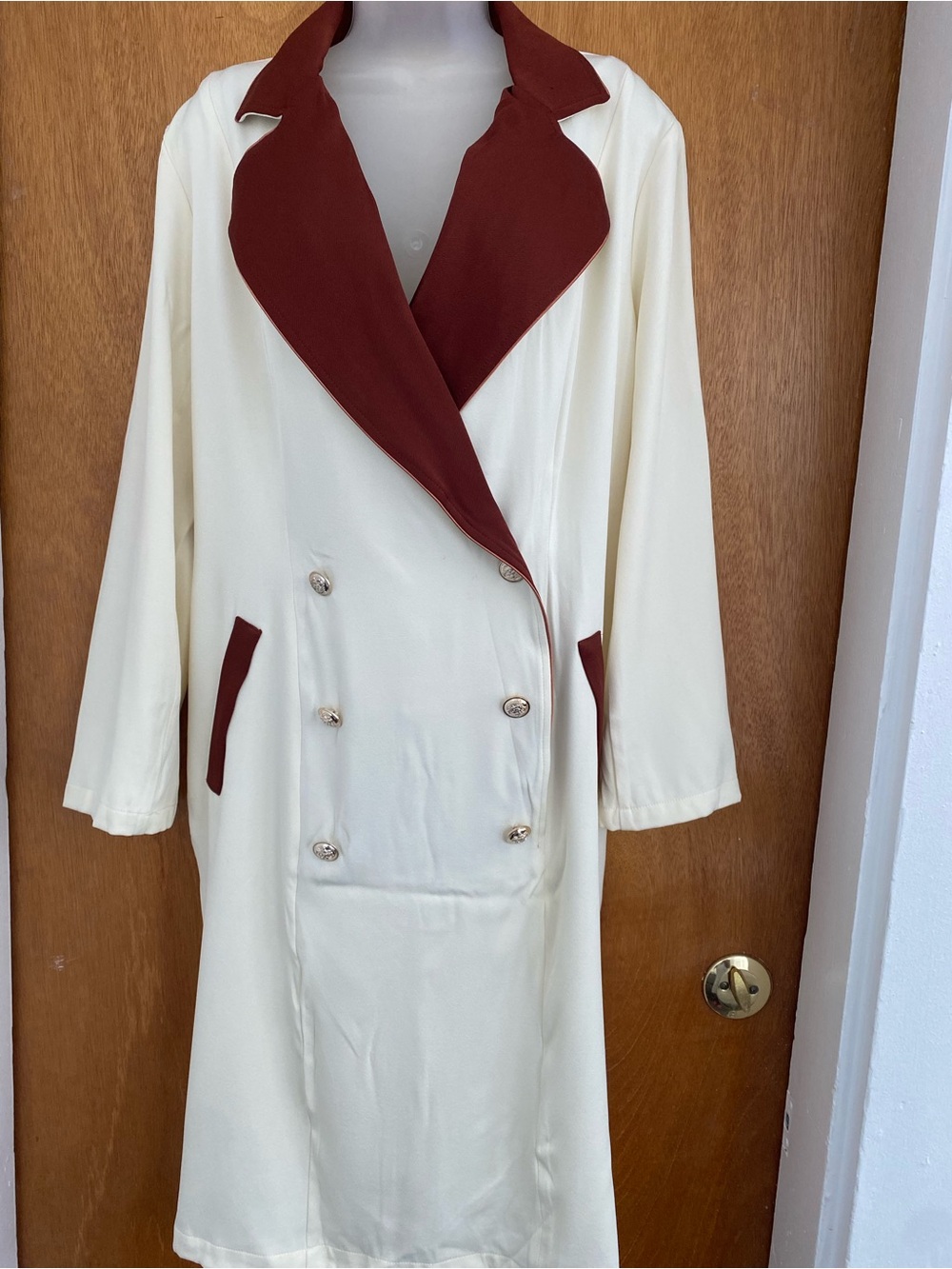 Double-Breasted Trench Coat in White & Red XL